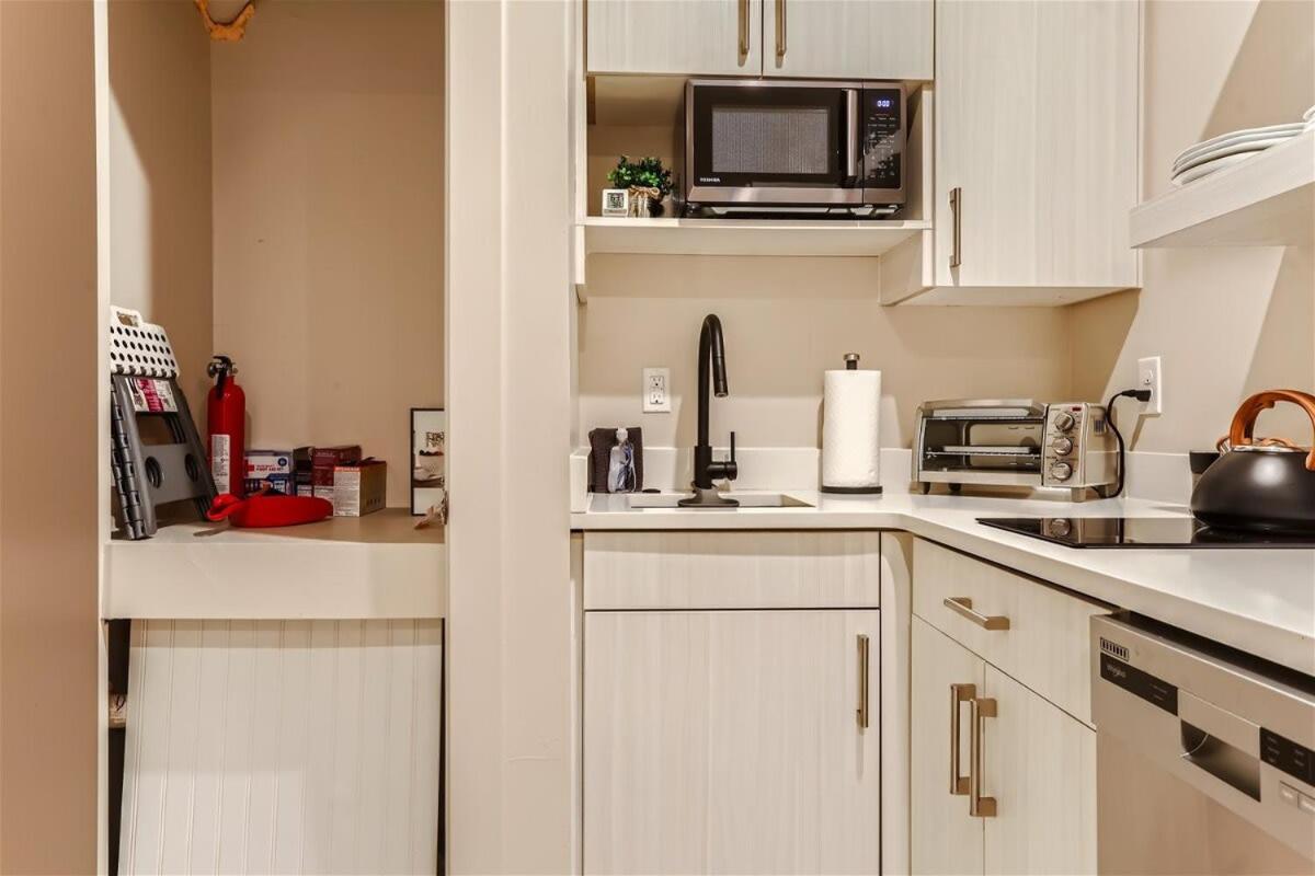 Serenity At Sloan'S 1-Br With A Modern Twist デンバー エクステリア 写真
